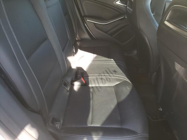 2018 MERCEDES-BENZ CLA 250 4M WDDSJ4GB1JN549320