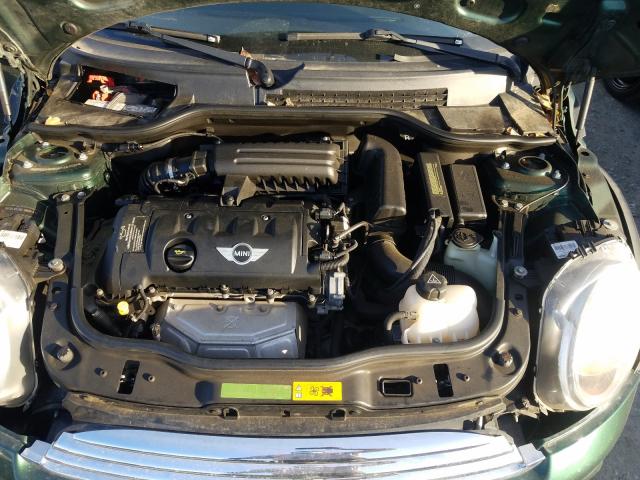 2011 MINI COOPER CLU - WMWZF3C59BTX81727