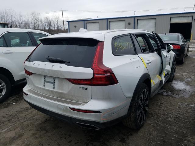 2020 VOLVO V60 CROSS YV4102WK5L1047318