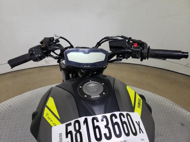 2018 YAMAHA MT07 JYARM27E3JA000316