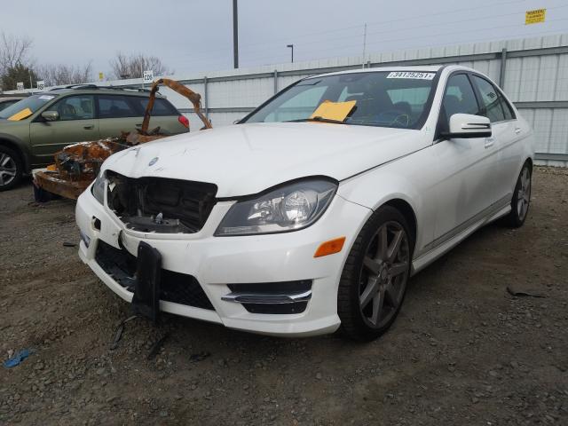 2013 MERCEDES-BENZ C 250 - WDDGF4HB3DR298819
