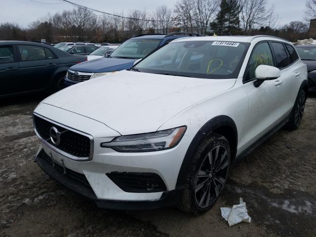 2020 VOLVO V60 CROSS YV4102WK5L1047318