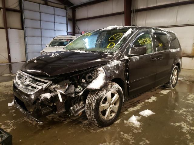 2010 VOLKSWAGEN ROUTAN SE 2V4RW3D17AR295251