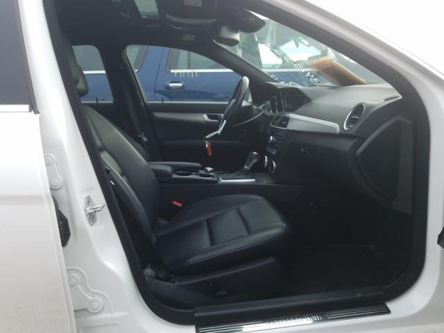 2013 MERCEDES-BENZ C 250 - WDDGF4HB3DR298819