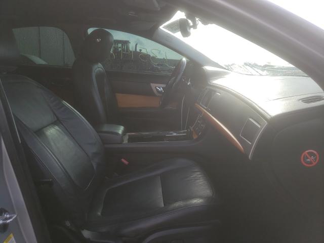 2010 JAGUAR XF LUXURY SAJWA0FA7AHR52005