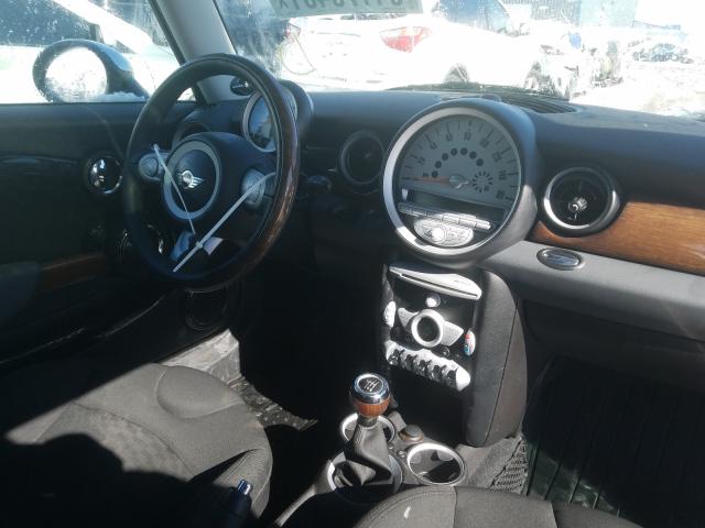 2010 MINI COOPER CLU WMWML3C5XATX52187