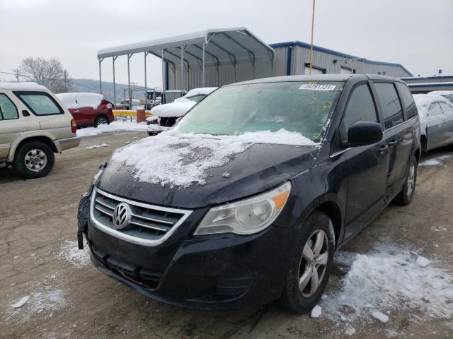 2010 VOLKSWAGEN ROUTAN 2V4RW3D12AR195364