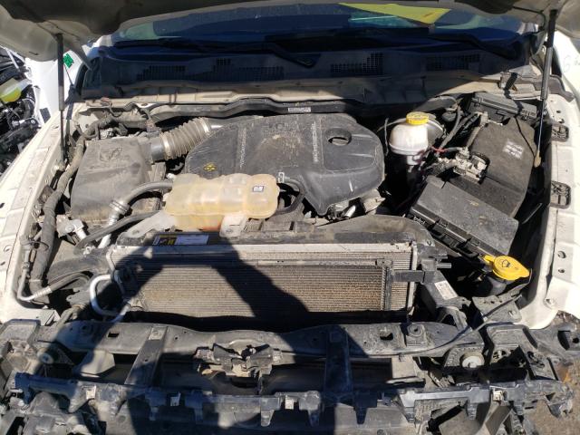 2018 RAM 1500 LARAM - 1C6RR7NM1JS275097