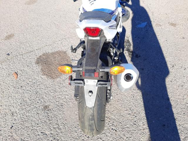 2018 SUZUKI GSX-R1000 JS1DM11H1J2100365