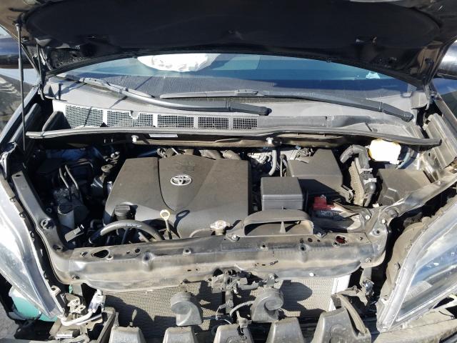 2017 TOYOTA SIENNA SE 5TDXZ3DC8HS778629