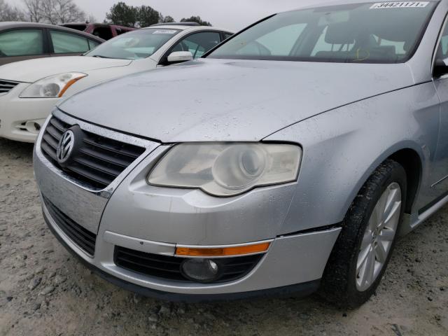 2010 VOLKSWAGEN PASSAT KOM WVWJK7AN4AE075581