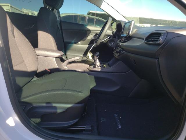 2018 HYUNDAI ELANTRA GT - KMHH35LE1JU079697