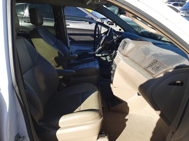 2011 VOLKSWAGEN ROUTAN SE 2V4RW3DG3BR738954