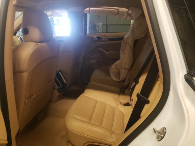 2017 PORSCHE CAYENNE WP1AA2A20HKA84395