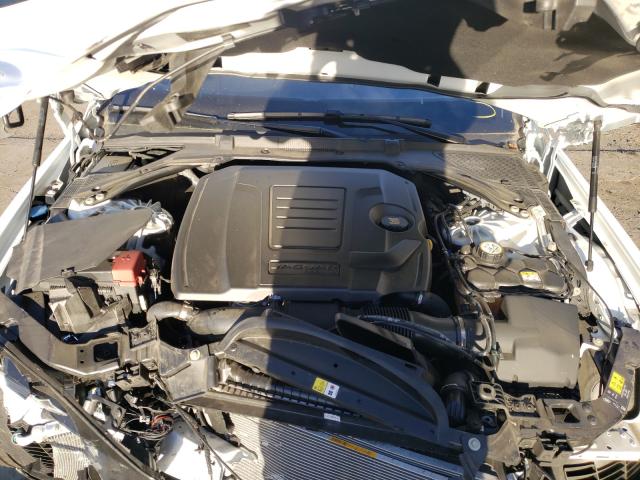 2019 JAGUAR XE PREMIUM SAJAD4FX7KCP53130