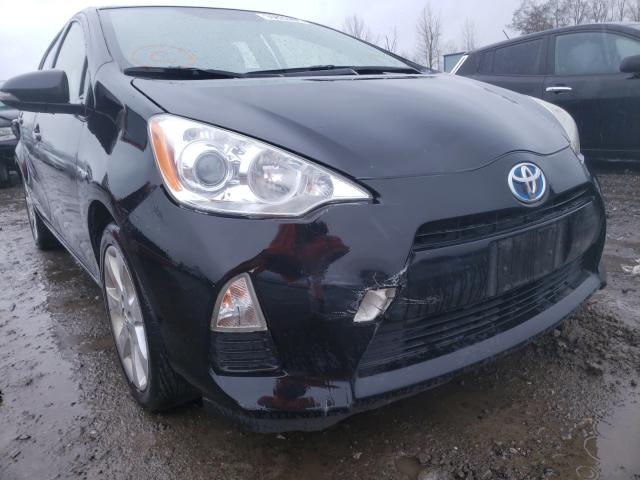 2014 TOYOTA PRIUS C - JTDKDTB35E1061657
