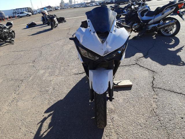 2015 YAMAHA YZFR3 MH3RH06Y5FK001091