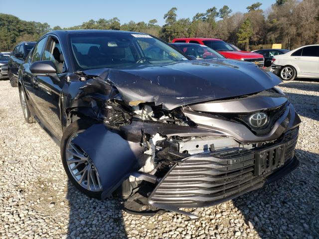 2018 TOYOTA CAMRY L 4T1B11HK8JU019239