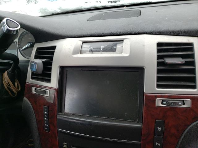 2011 CADILLAC ESCALADE E 1GYS4HEF2BR294812