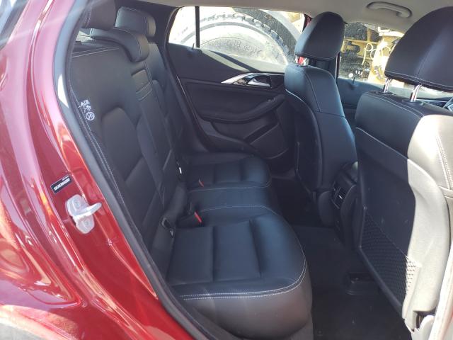 2017 INFINITI QX30 BASE SJKCH5CR9HA025687