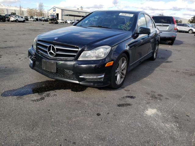 2014 MERCEDES-BENZ C 250 - WDDGF4HBXEA938444