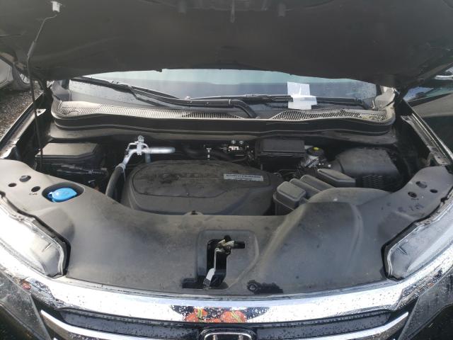 2017 HONDA PILOT TOUR 5FNYF6H90HB098449