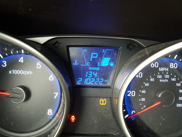 2011 HYUNDAI TUCSON GL KM8JT3ABXBU119825