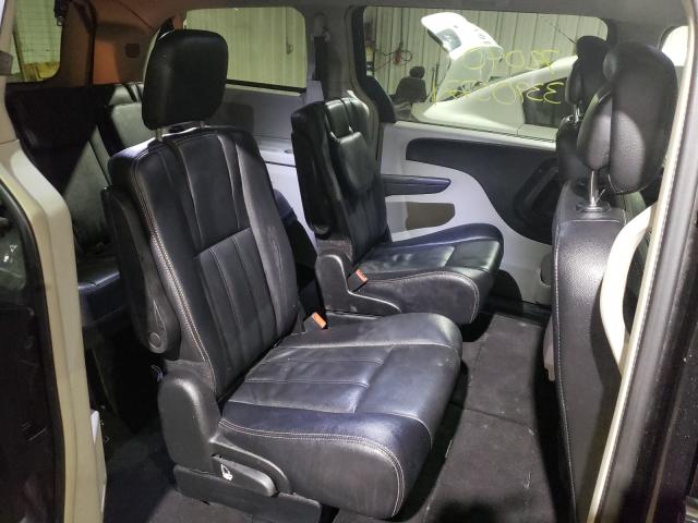 2015 CHRYSLER TOWN AND C 2C4RC1BG1FR545699
