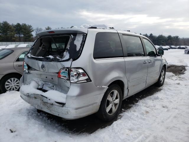2010 VOLKSWAGEN ROUTAN SEL 2V4RW6DX7AR231054