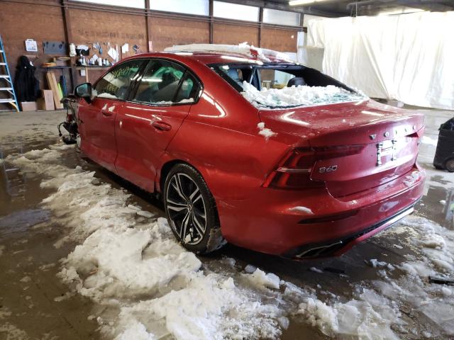 2019 VOLVO S60 T6 R-D 7JRA22TM8KG016838