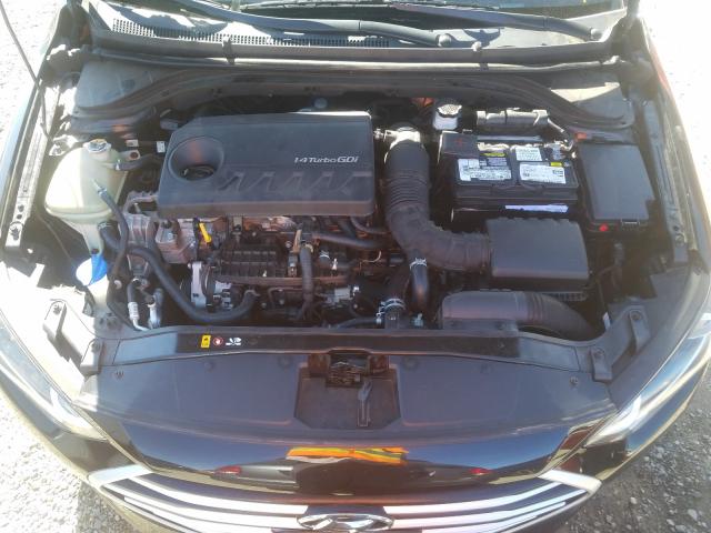 2017 HYUNDAI ELANTRA EC 5NPD94LAXHH115335