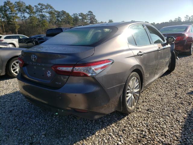 2018 TOYOTA CAMRY L 4T1B11HK8JU019239