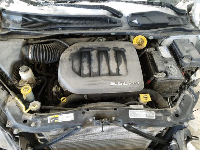 2014 CHRYSLER TOWN & COU 2C4RC1HG9ER132676