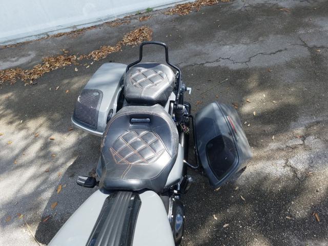 2018 HARLEY-DAVIDSON FLHXSE CVO 1HD1PXL1XJB955633