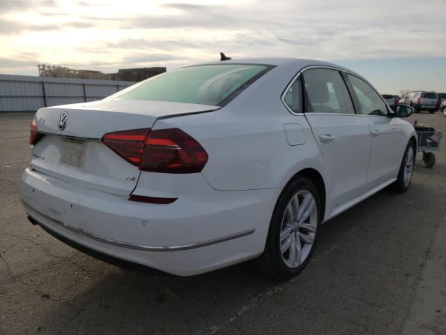 2018 VOLKSWAGEN PASSAT SE 1VWBA7A3XJC026089