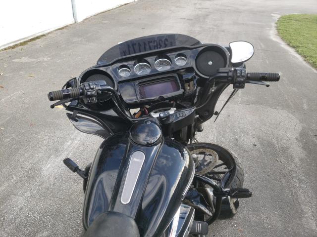 2019 HARLEY-DAVIDSON FLHXS 1HD1KRP16KB605910