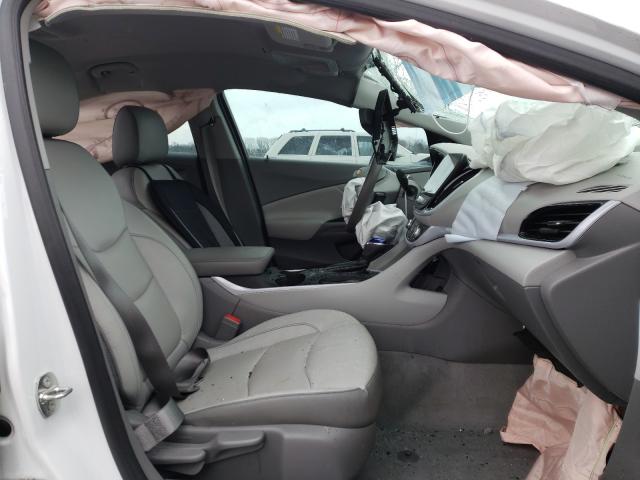 VIN 1G1RC6S55JU104982 2018 Chevrolet Volt, LT no.5