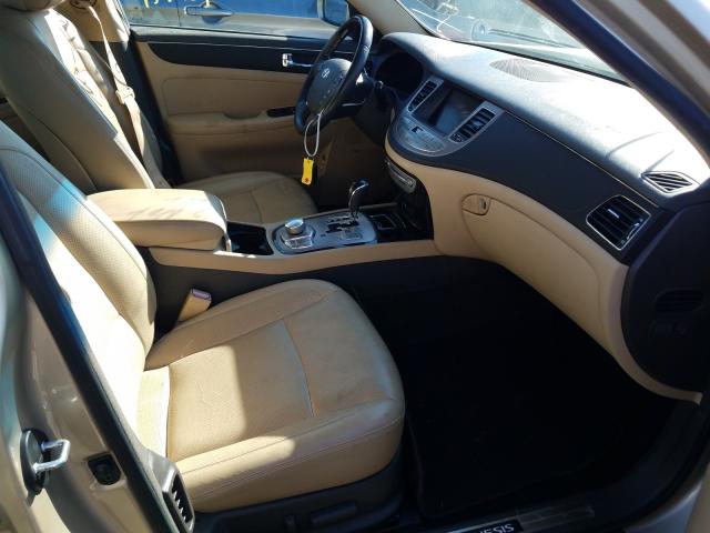 2010 HYUNDAI GENESIS 4. KMHGC4DF6AU110939