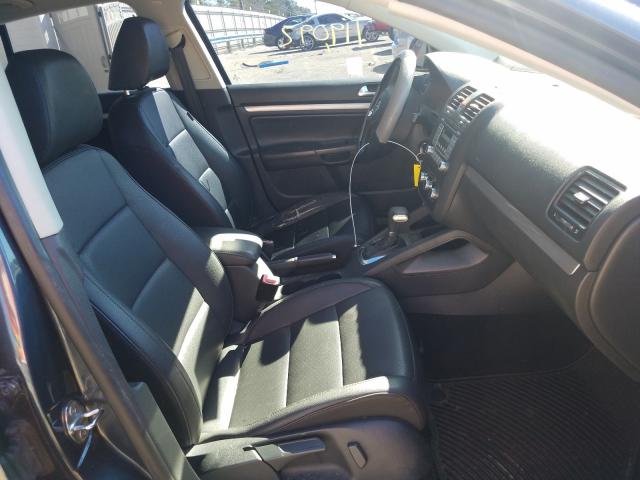 2010 VOLKSWAGEN JETTA LIMI 3VWAX7AJ4AM105295