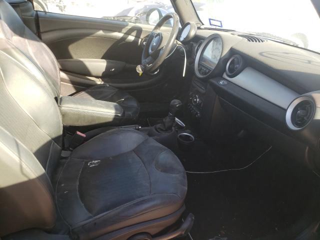 2011 MINI COOPER WMWZN3C53BT132668