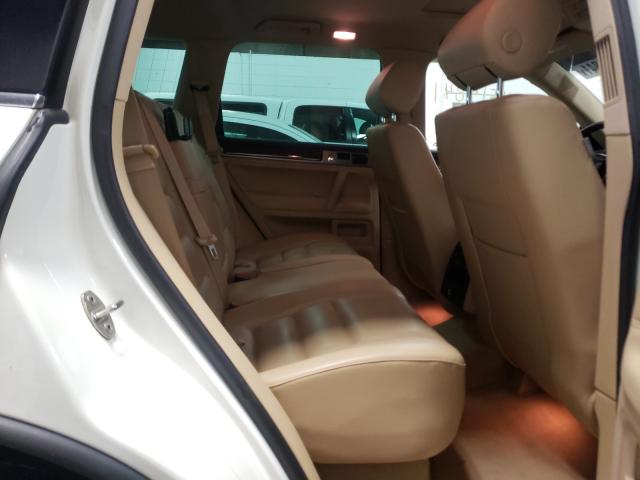 2010 VOLKSWAGEN TOUAREG TD WVGFK7A90AD001150