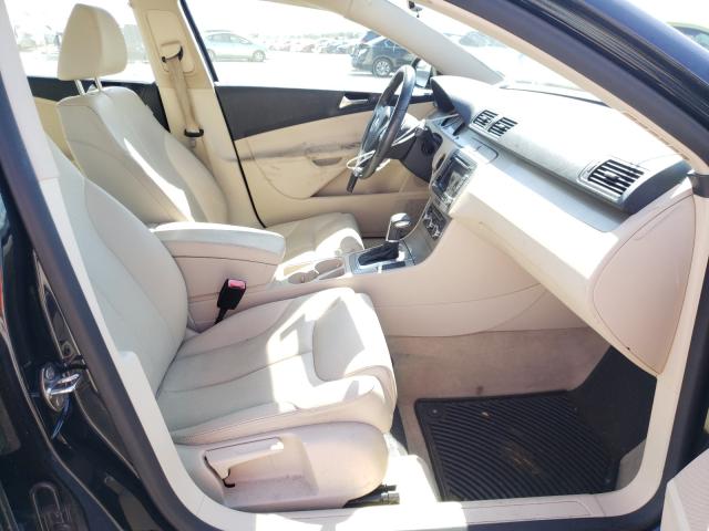 2010 VOLKSWAGEN PASSAT KOM WVWJK7AN4AE140493