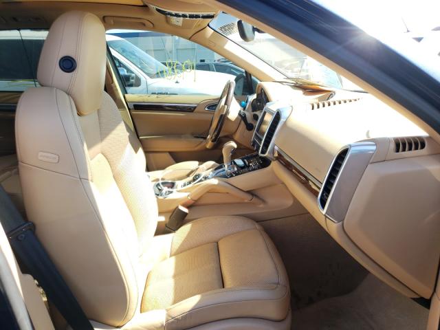 2013 PORSCHE CAYENNE S WP1AB2A28DLA85697