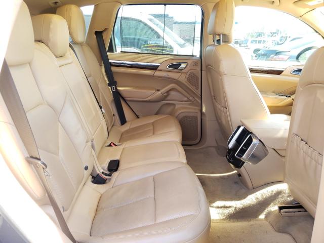 2013 PORSCHE CAYENNE S WP1AB2A28DLA85697