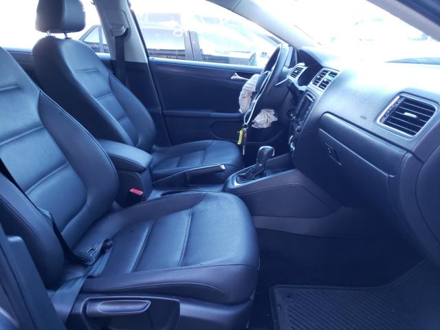 2011 VOLKSWAGEN JETTA SE - 3VWDZ7AJ5BM337848