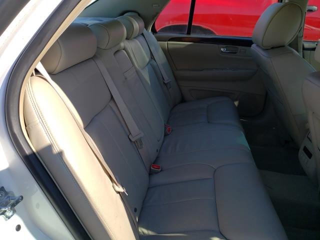 2011 CADILLAC DTS LUXURY 1G6KD5E63BU125077