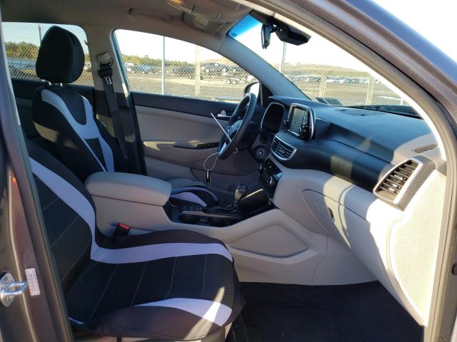 2019 HYUNDAI TUCSON SE KM8J2CA47KU942474