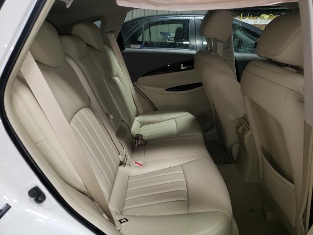 2015 INFINITI QX50 JN1BJ0HR1FM774013