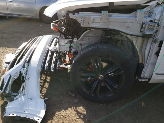 2019 VOLKSWAGEN ATLAS SE 1V2YR2CA3KC596505