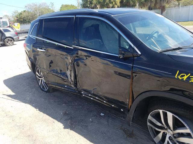2018 HONDA PILOT TOUR 5FNYF5H93JB012700